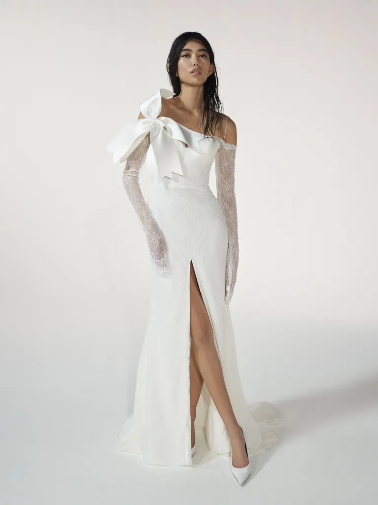 Vera Wang Trunk Show Main Image