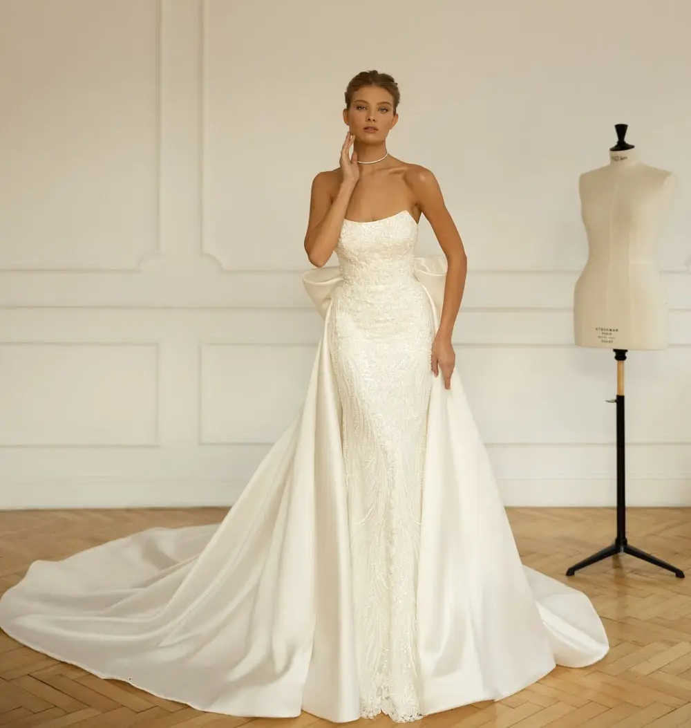 Eva Lendel Trunk Show Main Image