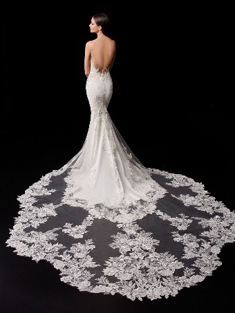 Enzoani #Pallas #6 Ivory/Nude thumbnail