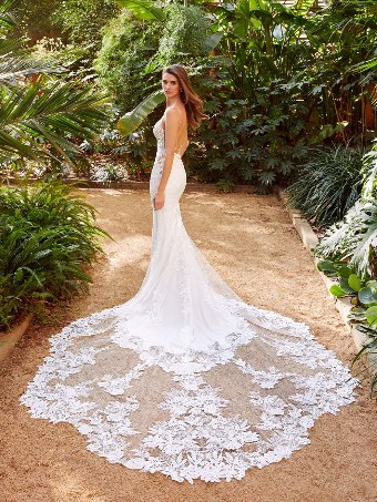 Enzoani #Pallas #5 Ivory/Nude thumbnail