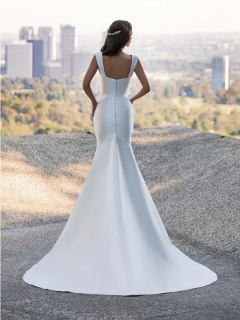 Pronovias #Hutton #3 thumbnail