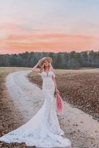 Essense of Australia #D3308 #0 default Ivory/Rum thumbnail