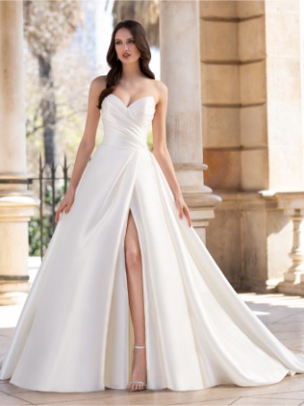 Elysee By Enzoani #Delancey #0 default thumbnail