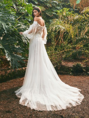Pronovias #Lenkois - Unlined with sleeves #1 thumbnail