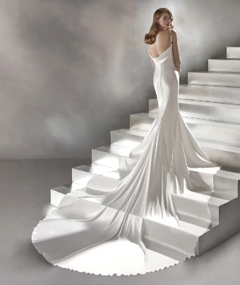 Pronovias #Ribelia #3 thumbnail
