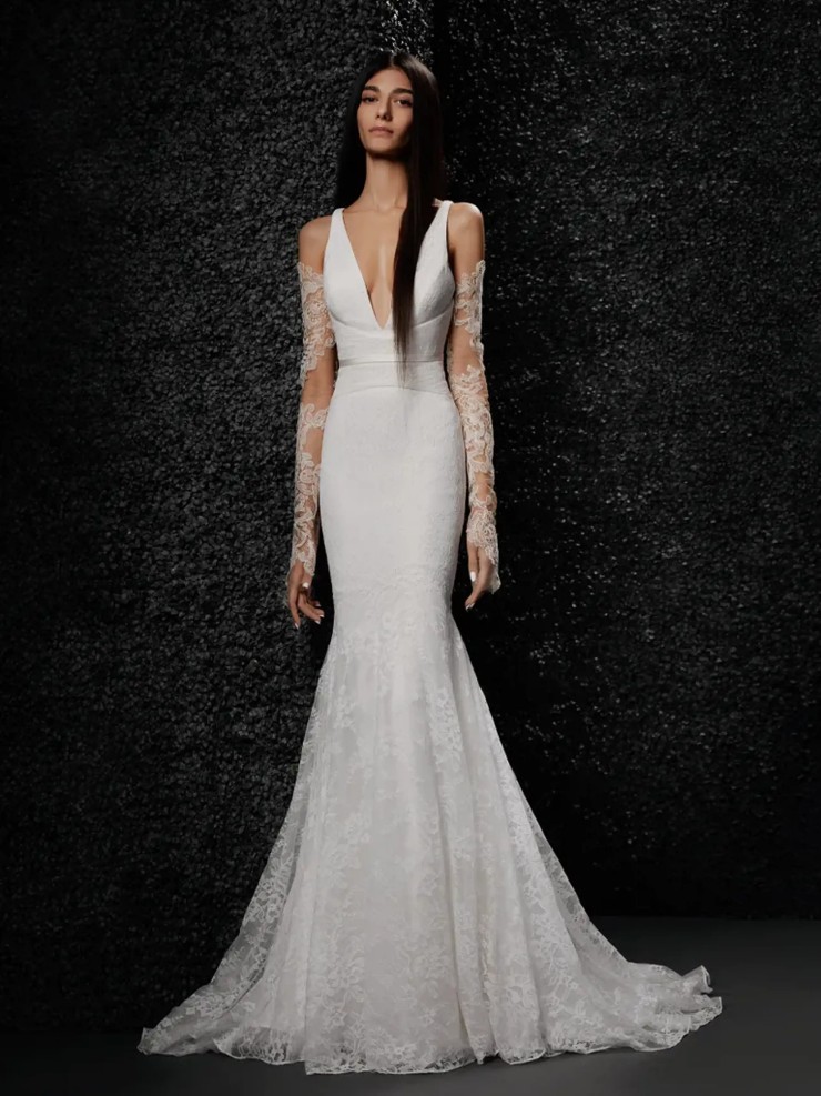 Vera wang long v neck crepe gown cheap