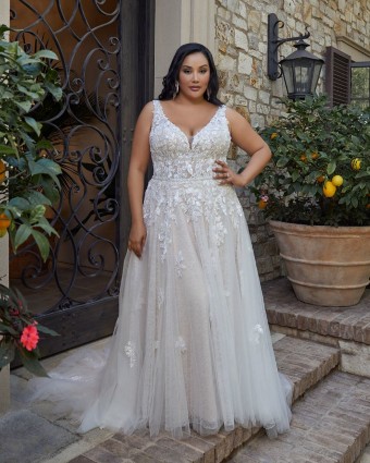 Casablanca Bridal #2445 - Lucy #0 default thumbnail