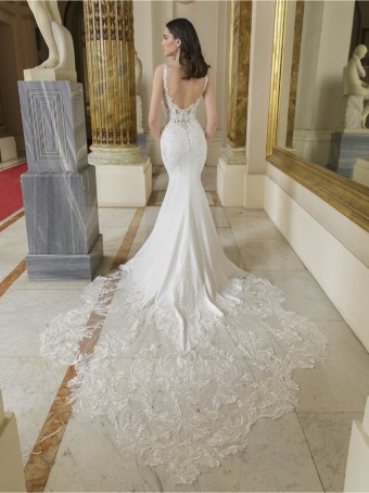 Elysee By Enzoani #Azzurra #1 thumbnail