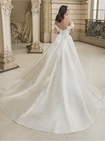 Elysee By Enzoani #Trianon #1 thumbnail