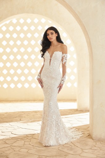 Paloma Blanca #5009 #0 default Natural with Pearl Lining thumbnail