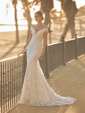 Pronovias #Altair - Unlined with Sleeves #0 default thumbnail