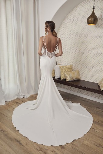 Casablanca Bridal LeBlanc #LE112 #1 thumbnail