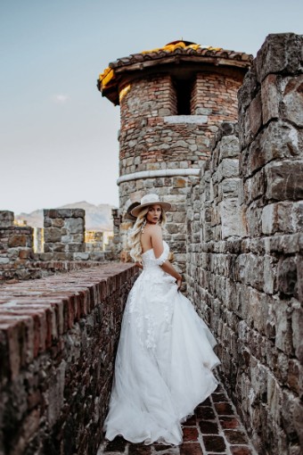 Stella York #7332CR #2 default (IVIV-PL) Ivory Lace & Tulle ov Ivory Gwn w Porcelain Tulle Illusion thumbnail