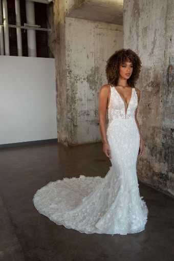 Martina Liana Luxe #LE1233 #0 default Ivory thumbnail