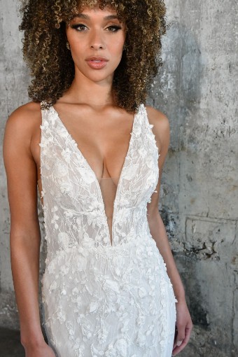 Martina Liana Luxe #LE1233 #2 default Ivory thumbnail