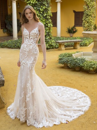 Blue by Enzoani #Posie #0 default Ivory/Ivory/Nude thumbnail