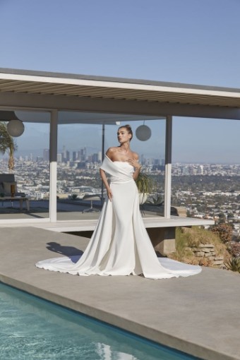 Casablanca Bridal LeBlanc #LE122 #0 default Ivory thumbnail