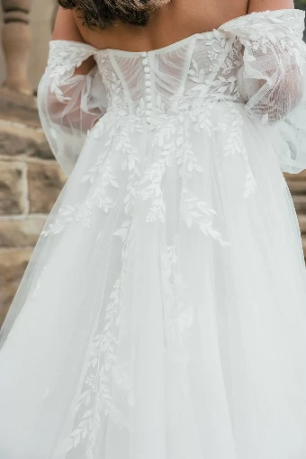 Essense of Australia #D3787 #4 default (IV-RUM) IVORY LACE TULLE AND ROYAL ORGANZA OVER RUM GOWN thumbnail
