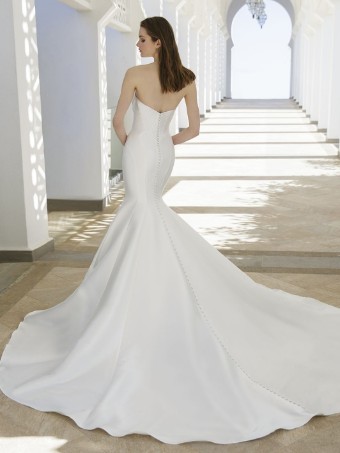 Blue by Enzoani #RORY #1 default Ivory thumbnail