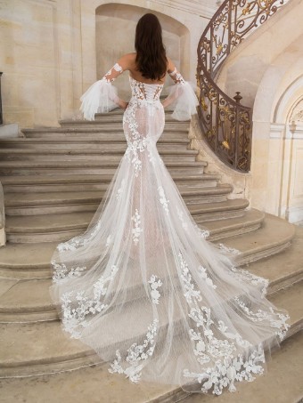 Elysee By Enzoani #ARWEN #1 default Ivory/Ivory/Nude thumbnail