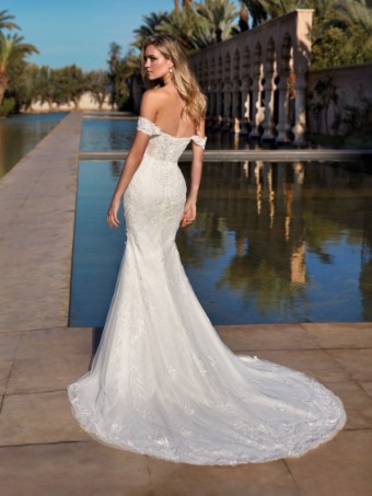 Pronovias #Kenai #1 thumbnail