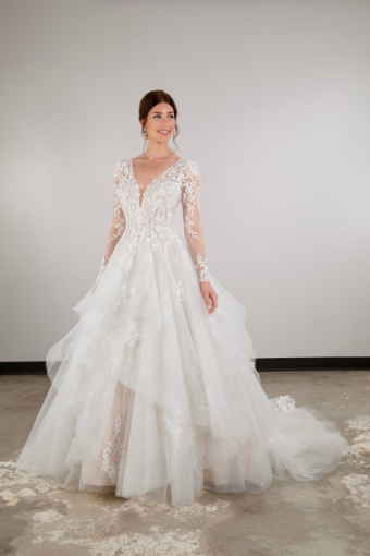 Essense of Australia #D3892 #0 (IVIV-PL) Ivory Lace & Tulle over Ivory Gown w Porcelain Tulle Plunge thumbnail