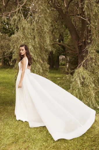 Paloma Blanca #P5087 #2 default Natural thumbnail