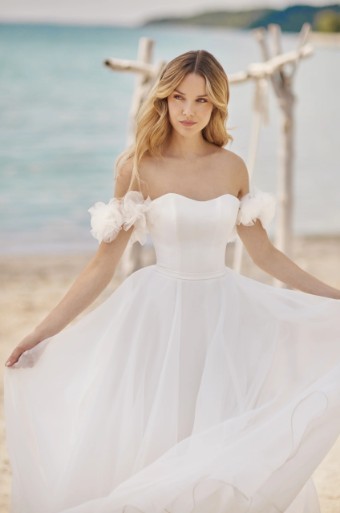Paloma Blanca #M2480 #1 Natural thumbnail