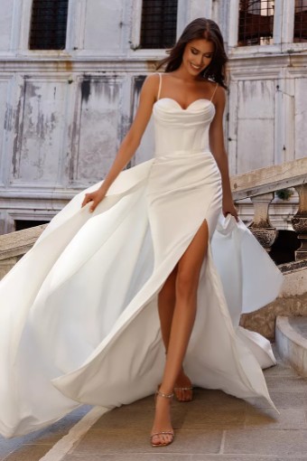 Oksana Mukha #Kirsten #1 Ivory thumbnail