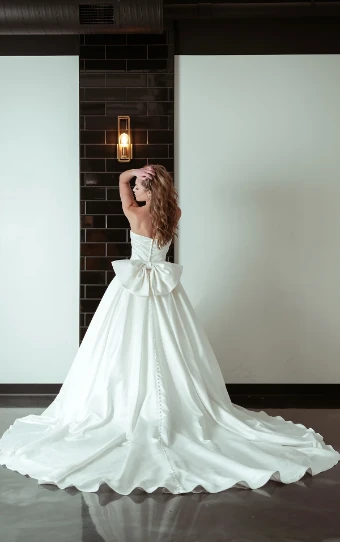 Essense of Australia #D4109 #3 default Ivory thumbnail