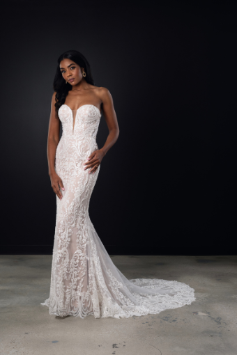 Martina Liana #1788 #0 (IVRM-PL) Ivory Lace and Tulle over Rum Gown w Porcelain Tulle Plunge thumbnail