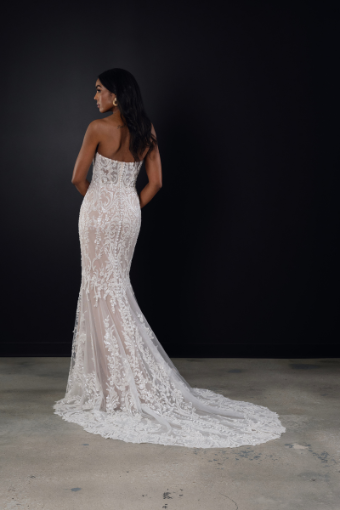 Martina Liana #1788 #1 (IVRM-PL) Ivory Lace and Tulle over Rum Gown w Porcelain Tulle Plunge thumbnail