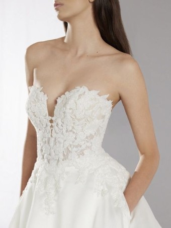 Pronovias #Once #1 Off White thumbnail