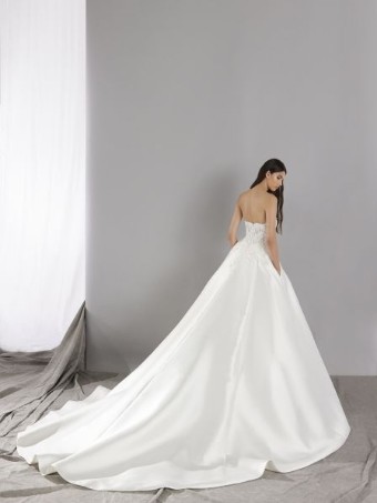 Pronovias #Once #2 Off White thumbnail