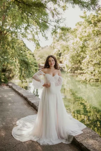 Stella York #7802 #2 default Ivory/Almond thumbnail