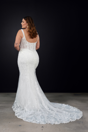 Martina Liana #1821 #3 default (IVBC-PL) Ivory Lace Tulle & Regal Org ov BSC Gown w PLN Tulle Plunge thumbnail