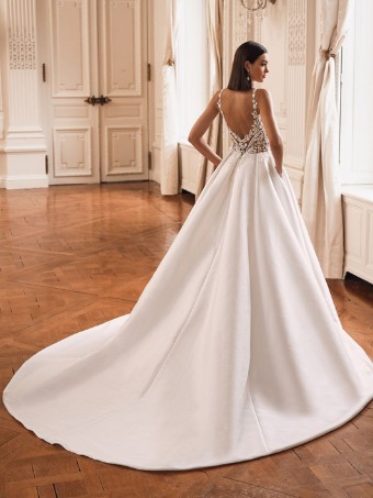 Elysee By Enzoani #Fiori #1 default Ivory/Nude thumbnail