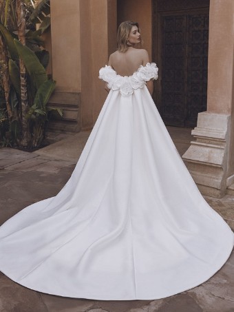 Enzoani #UMARA #1 Ivory thumbnail