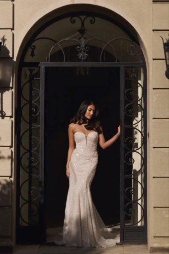 Martina Liana #1751 #1 thumbnail