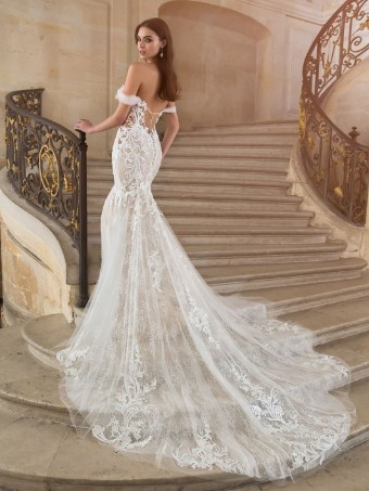 Elysee By Enzoani #SARAIAH #1 Ivory thumbnail