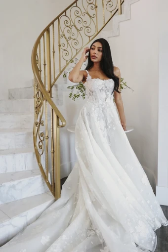 Martina Liana #1749 #2 Ivory thumbnail