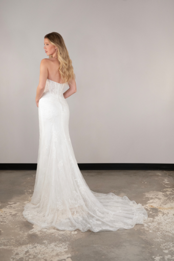 Essense of Australia #D4091 - With Slit #1 Ivory thumbnail