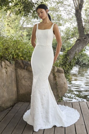 Beloved by Casablanca #BL463-1 #0 default Ivory/Ivory thumbnail