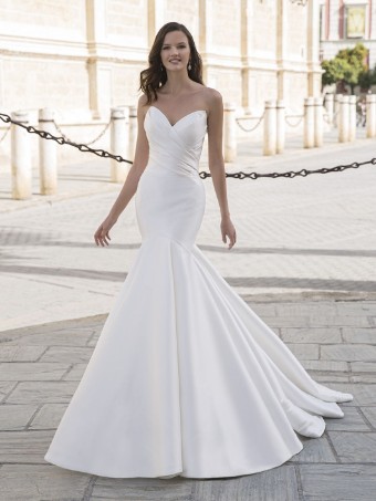 Enzoani #Aramis #0 Ivory thumbnail