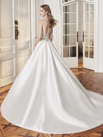 Enzoani #WHITLEY #1 Ivory thumbnail