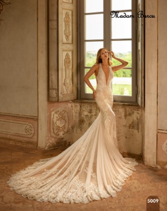 Madame  Burcu #5009 #0 Ivory thumbnail