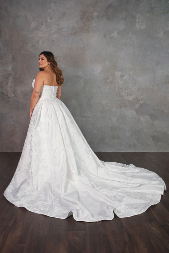 Essense of Australia #D4300 #4 Ivory/Jacquard thumbnail