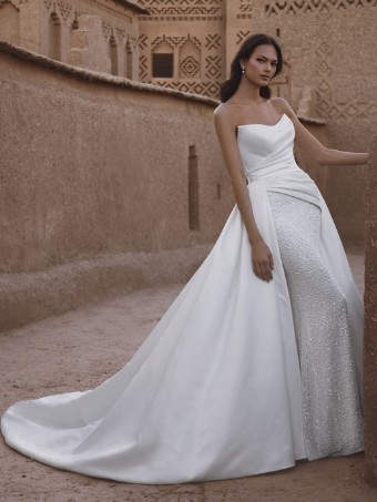 Blue by Enzoani #Tallulah - S #1 Ivory thumbnail