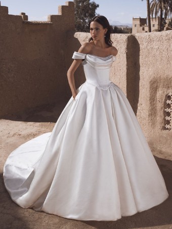 Blue by Enzoani #Temina - S #0 Ivory thumbnail