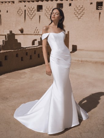 Blue by Enzoani #Tova - M #3 default Ivory thumbnail